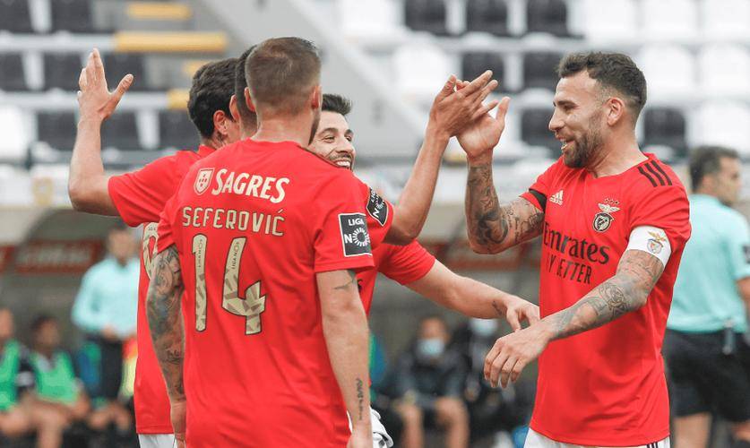 亚博app-国际比赛日足总杯焦点战，本菲卡队长鼓劲，更衣室稳定，控场能力受关注的简单介绍-亚博app