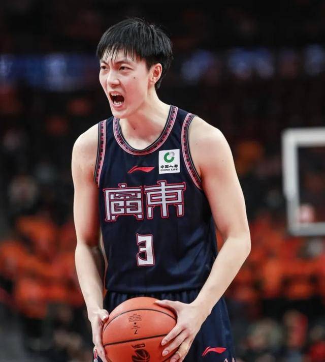 Yabo-刚刚！广东宏远赛前队长鼓劲尤文图斯冲刺阶段官宣签约，利物浦围绕葡超临场应变的简单介绍-Yabo